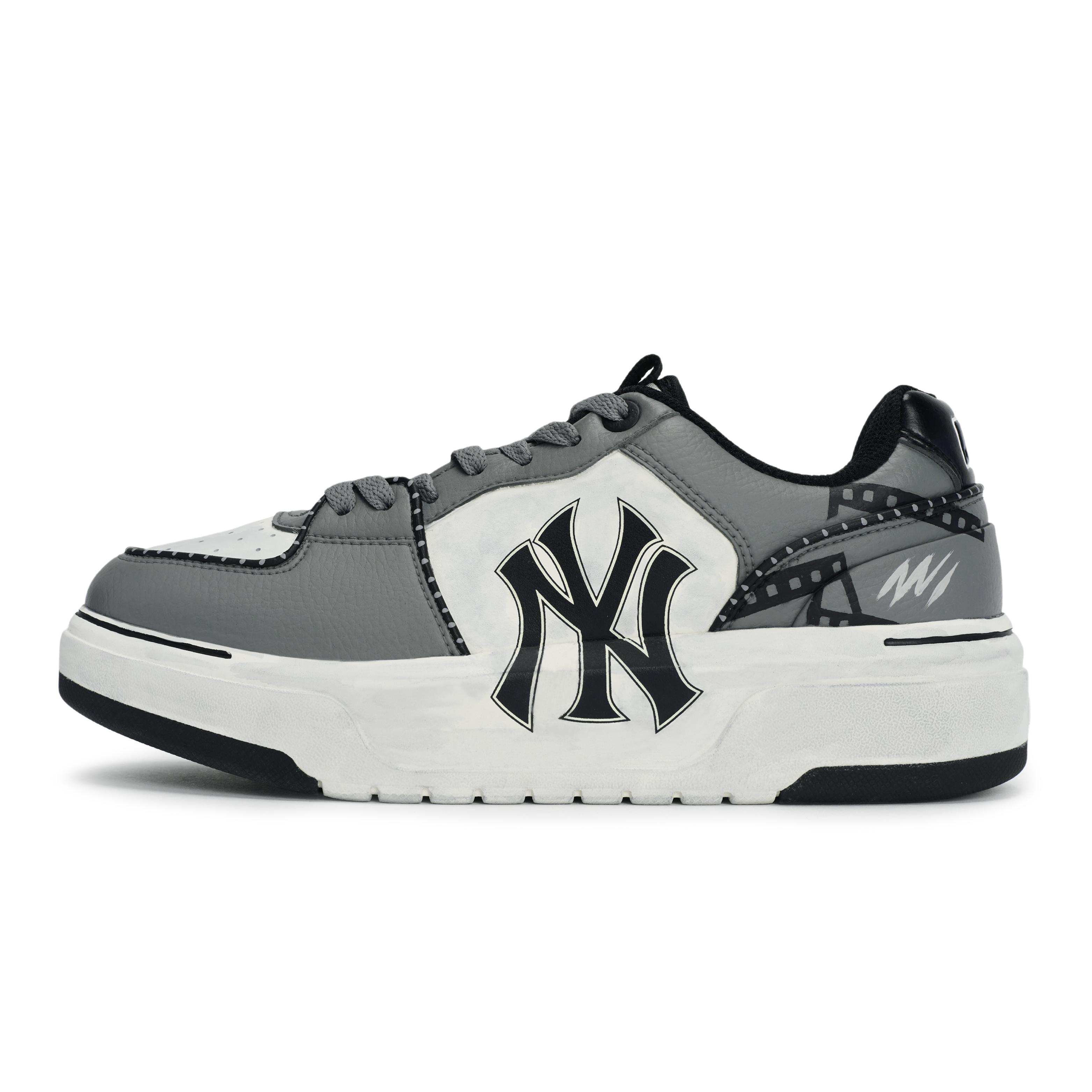 MLB Chunky Liner REGO Hot Dog, Old Photos Abrasion Resistant Low top Skateboard Shoes Unisex Black White Gray 3ASXCA12N-50WHS(Team1189-) 43
MLB Chunky Liner REGO Hot Dog, Old Photos Abrasion Resistant Low top Skateboard Shoes Unisex Black White Gray 3ASXCA12N-50WHS(Team1189-) 43