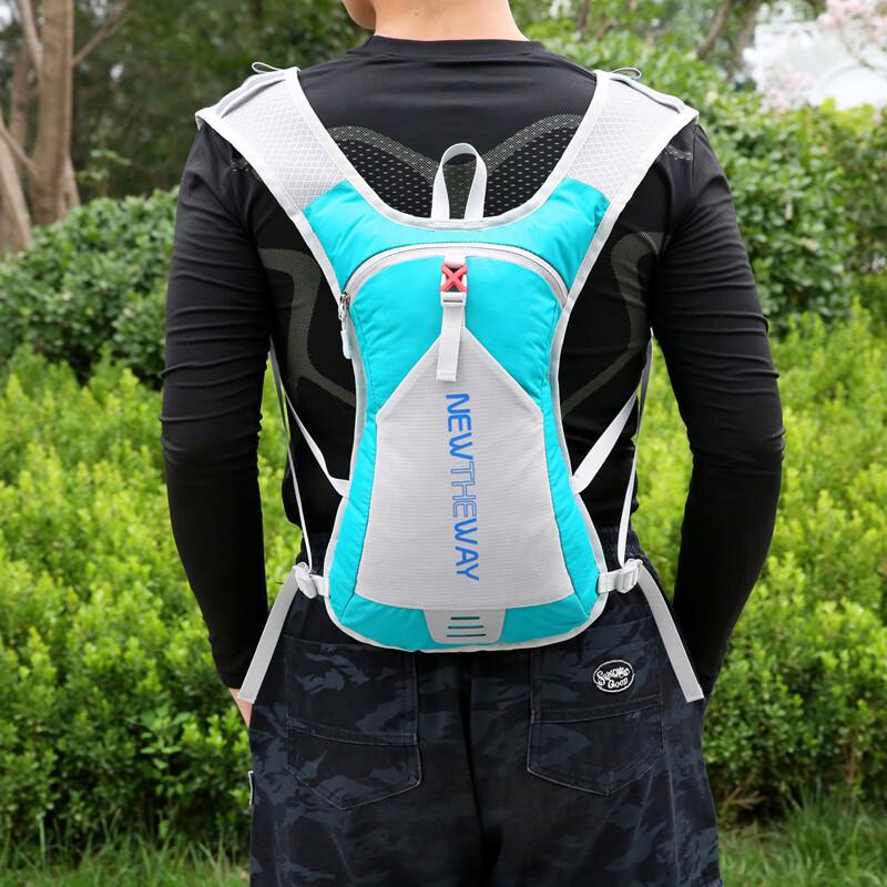 Lishen Lightweight Outdoor Sports Backpack
Lishen Lightweight Outdoor Sports Backpack