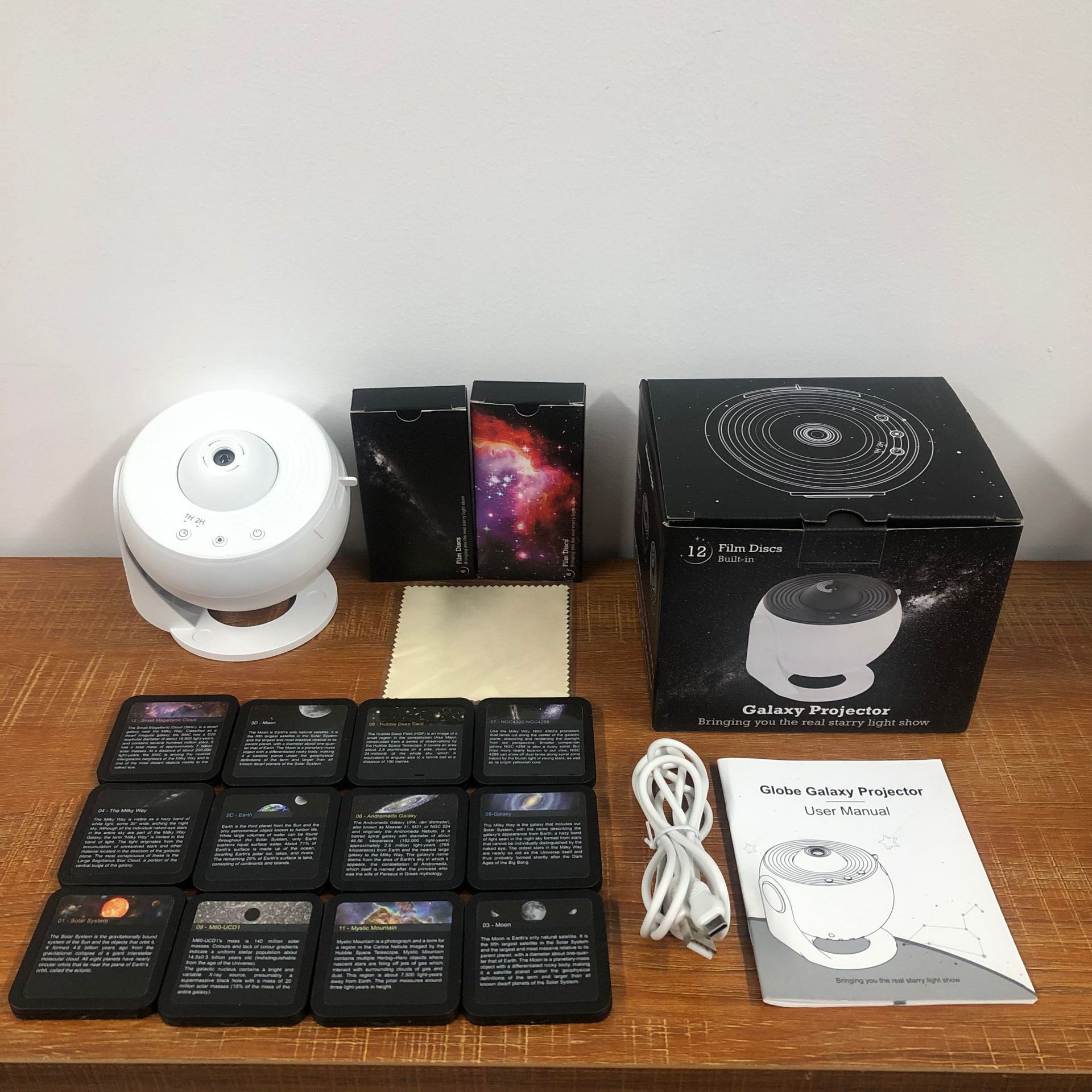 Ночной проектор Galaxy Star с 13 фильмами, регулируемый фокус, питание от USB, декор для спальни и дома with 13 films белый
Ночной проектор Galaxy Star с 13 фильмами, регулируемый фокус, питание от USB, декор для спальни и дома with 13 films белый