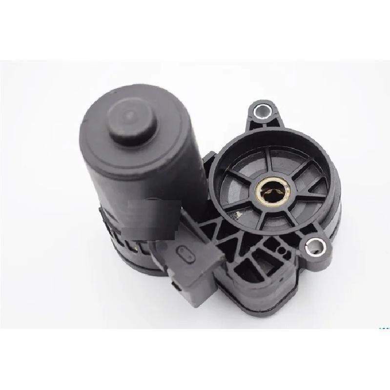Rear Brake Electronic handbrake Sub-pump actuator for Chinese CHANGAN CS55 Rear Left
Rear Brake Electronic handbrake Sub-pump actuator for Chinese CHANGAN CS55 Rear Left