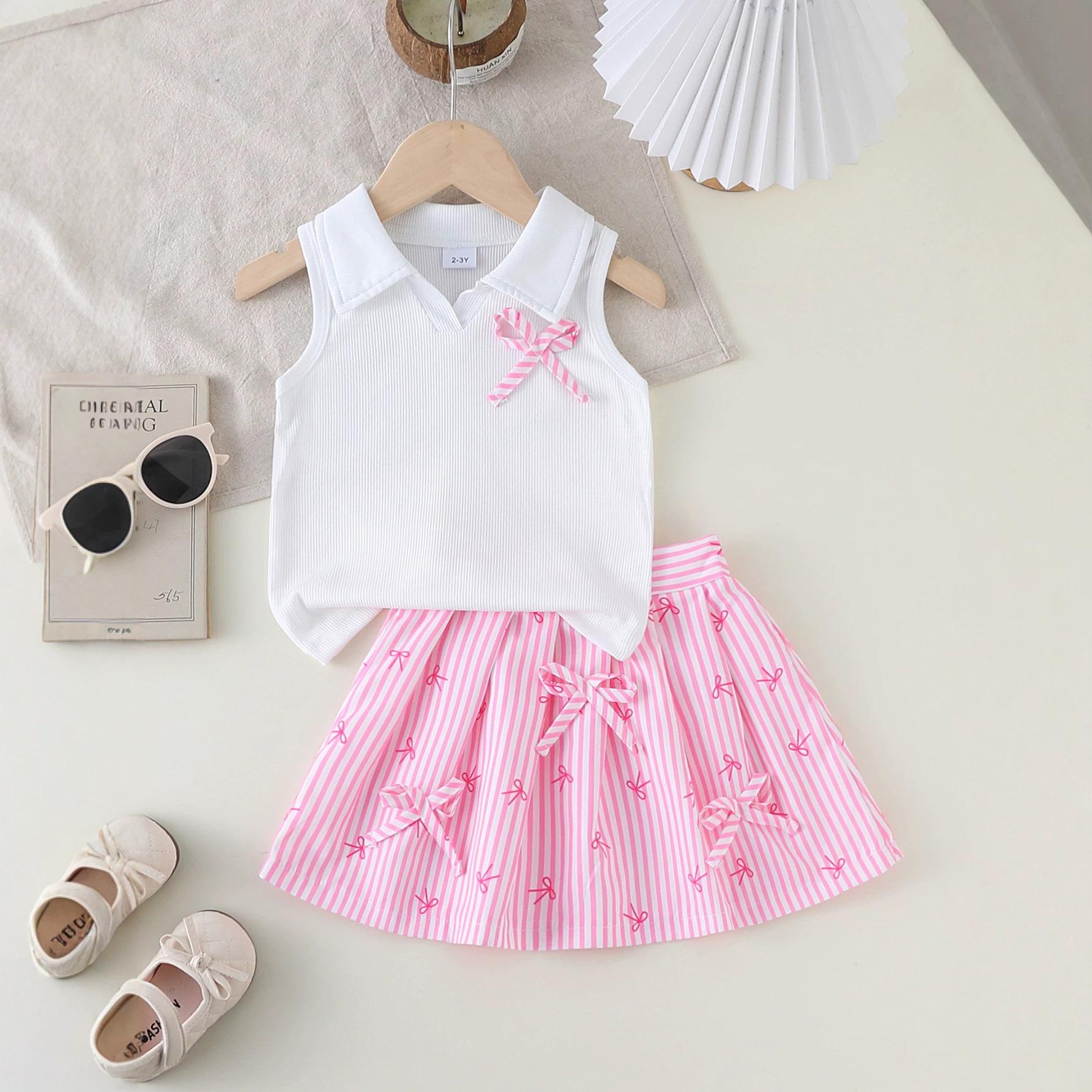 22/5000 Girls Fashionable Two-piece Summer Children s Sweet Striped Top + Pleated Skirt Set 2-3Y
22/5000 Girls Fashionable Two-piece Summer Children s Sweet Striped Top + Pleated Skirt Set 2-3Y