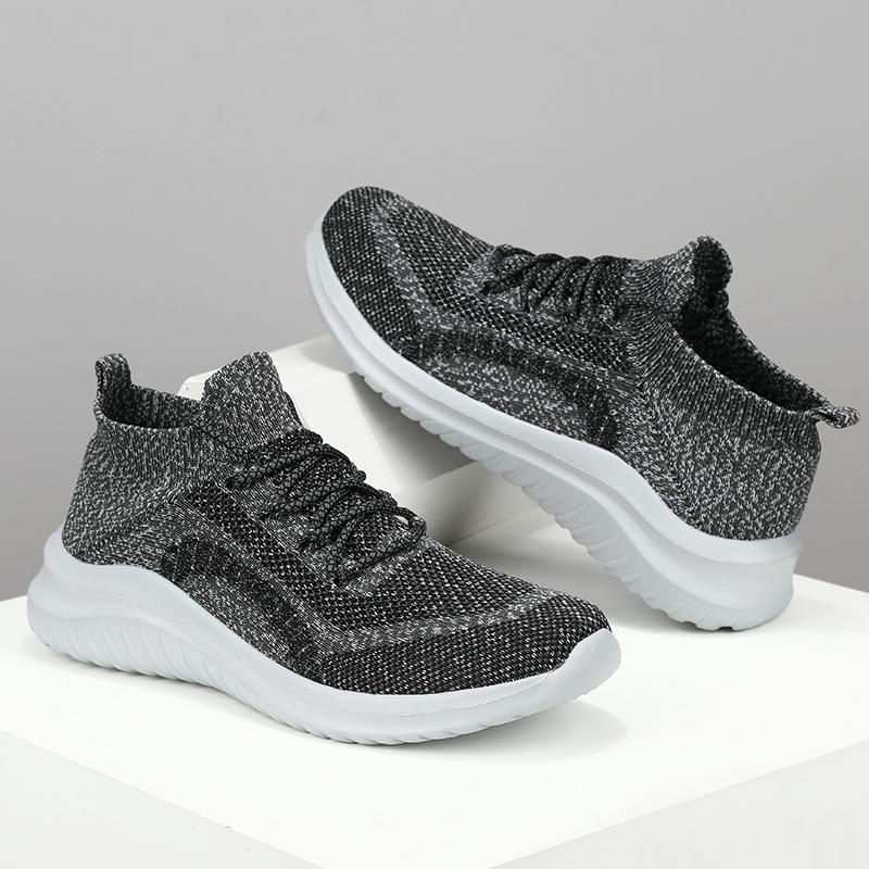 Flying woven summer men s shoes new men s casual sports shoes fashion couple versatile sports running shoes 45 темно серый
Flying woven summer men s shoes new men s casual sports shoes fashion couple versatile sports running shoes 45 темно серый