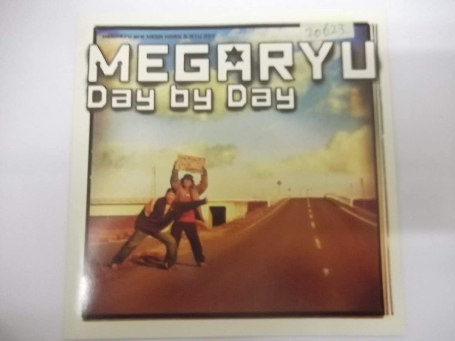 CD MEGARYU, MEGA HORN, RYU REX; - Day By Day(R atsushi) Rental senyou CTCX14460 Japan ObiJapanese Pop/Rock Used
CD MEGARYU, MEGA HORN, RYU REX; - Day By Day(R atsushi) Rental senyou CTCX14460 Japan ObiJapanese Pop/Rock Used