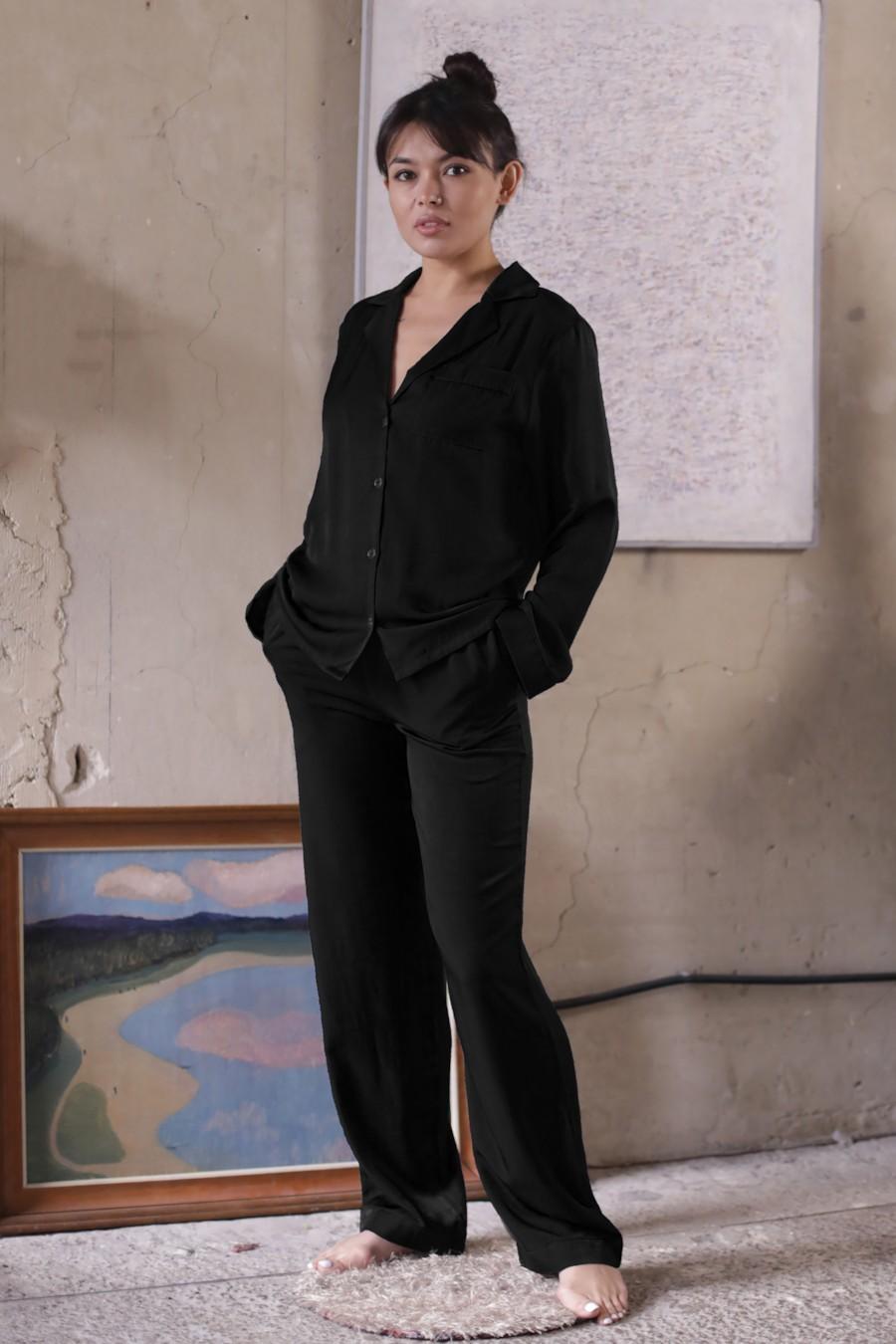 комплект: сорочка та штани Forly (95873) 42(S) прозорий колір чорний
комплект: сорочка та штани Forly (95873) 42(S) прозорий колір чорний