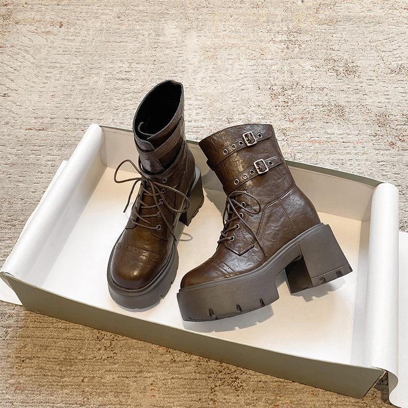 Женские ретро-ботинки Martin в британском стиле - 2024, толстая подошва 12 см, пряжка на ремне, увеличивающие рост мотоциклетные ботинки 35
Женские ретро-ботинки Martin в британском стиле - 2024, толстая подошва 12 см, пряжка на ремне, увеличивающие рост мотоциклетные ботинки 35