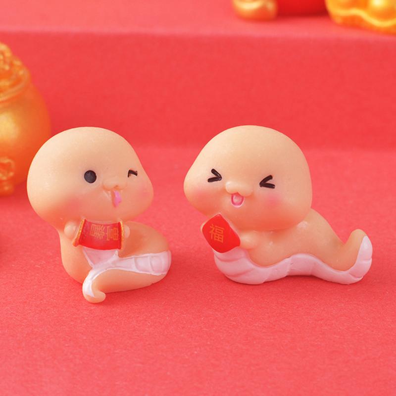 2Pcs Chinese New Year Miniatures Figurines Cartoon Cute Snake Landscape Ornaments Creative Diy Home Decorations Accessories Gift A1
2Pcs Chinese New Year Miniatures Figurines Cartoon Cute Snake Landscape Ornaments Creative Diy Home Decorations Accessories Gift A1