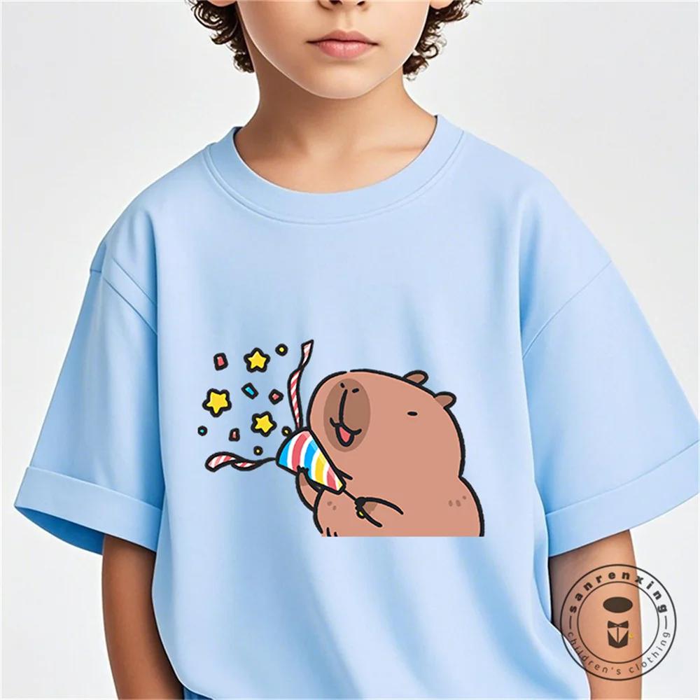 Летняя Новая Модная Футболка с Милым Принтом Капибары для Детей, Милая Удобная Универсальная Футболка с Коротким Рукавом для Мальчиков и Девочек 150
Летняя Новая Модная Футболка с Милым Принтом Капибары для Детей, Милая Удобная Универсальная Футболка с Коротким Рукавом для Мальчиков и Девочек 150