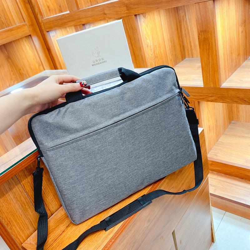 TS JYL laptop bag,Stock Shoulder Laptop Bag New Oxford Waterproof Large Capacity Office Bag 15.6 inches сірий
TS JYL laptop bag,Stock Shoulder Laptop Bag New Oxford Waterproof Large Capacity Office Bag 15.6 inches сірий