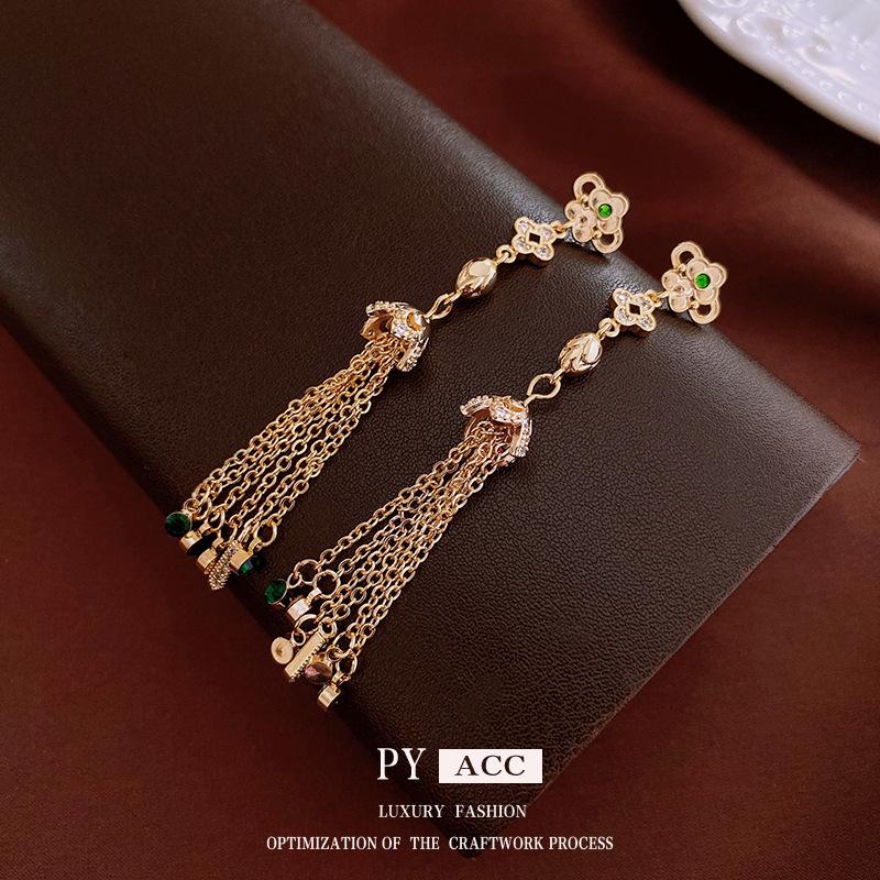 Gold-Plated Silver Zircon Flower Tassel Earrings, Vintage Retro Stud Design, Light Luxury.
Gold-Plated Silver Zircon Flower Tassel Earrings, Vintage Retro Stud Design, Light Luxury.