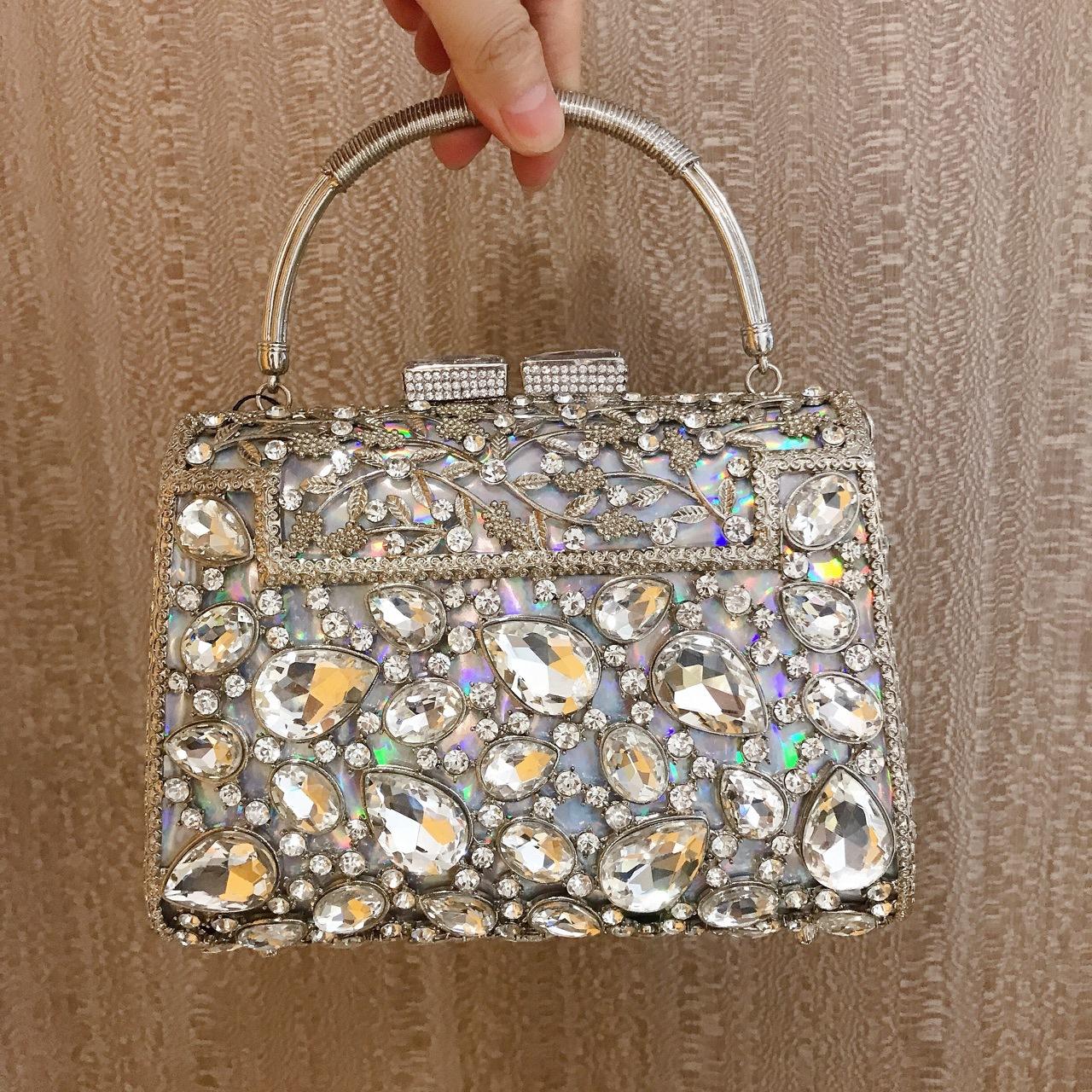 Diamond-encrusted dinner bag banquet diamond clutch bag shoulder messenger women s bag
Diamond-encrusted dinner bag banquet diamond clutch bag shoulder messenger women s bag