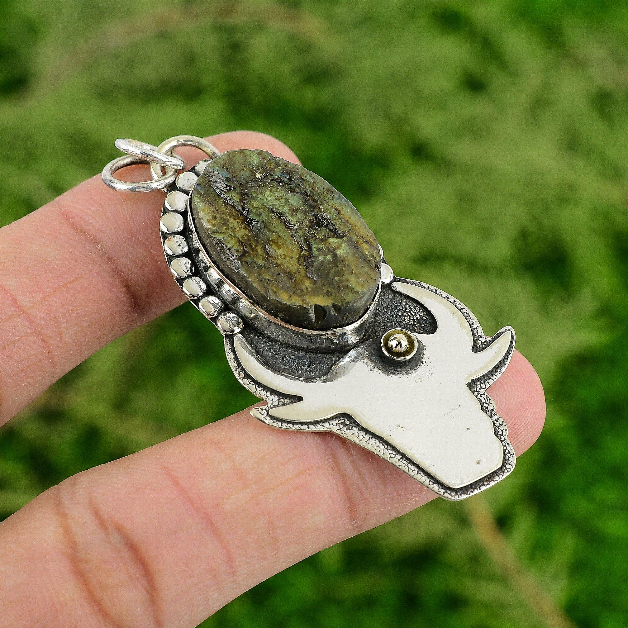 Oval Labradorite Rough Gemstone 925 Silver Engagement Birthday Boho New Pendant
Oval Labradorite Rough Gemstone 925 Silver Engagement Birthday Boho New Pendant