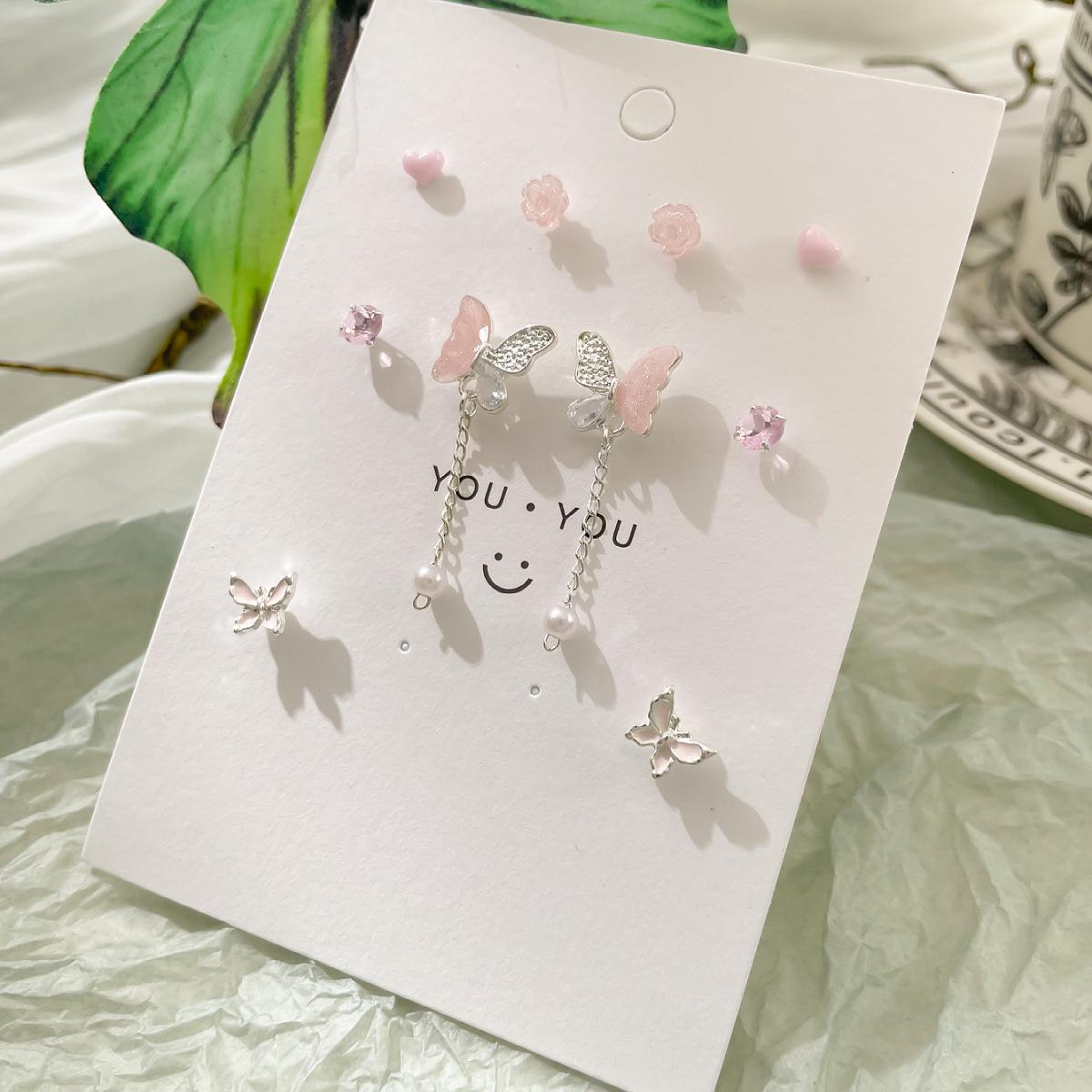 Элегантные серьги-кисточки с бабочками из страз - Модный набор с серебряными иглами
Элегантные серьги-кисточки с бабочками из страз - Модный набор с серебряными иглами