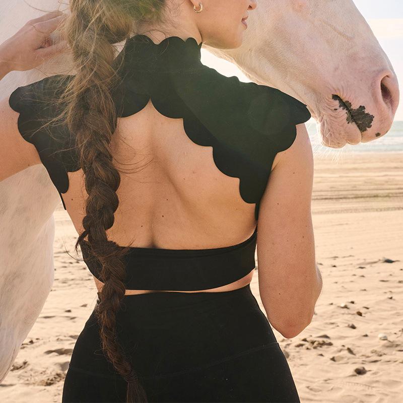 Кружевной топ-халтер с V-образным вырезом для йоги с широкими бретелями для пилатеса, фитнеса и бега Medium
Кружевной топ-халтер с V-образным вырезом для йоги с широкими бретелями для пилатеса, фитнеса и бега Medium