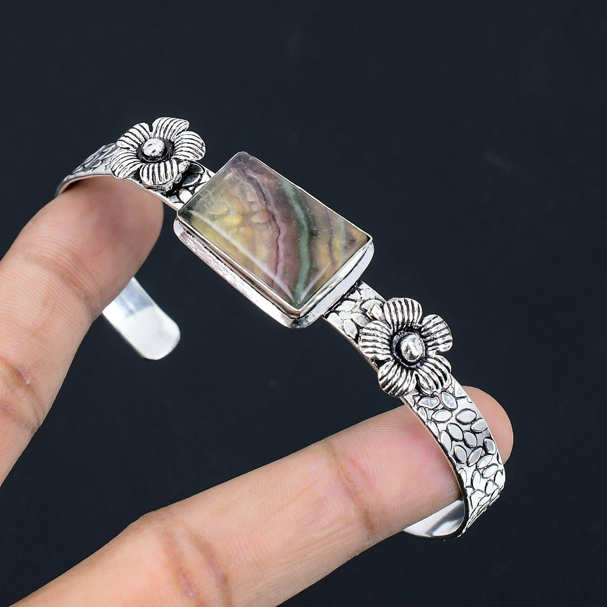 Сделка ко Дню женщин Браслет-бенгл из стерлингового серебра 925 пробы с натуральным мультифлюоритом в виде цветка Adjustable
Сделка ко Дню женщин Браслет-бенгл из стерлингового серебра 925 пробы с натуральным мультифлюоритом в виде цветка Adjustable