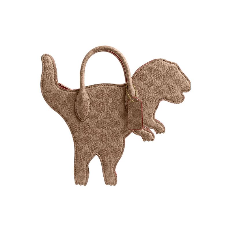 COACH handbag Rexy 28 cute dinosaur classic presbyopic zipper closure, artificial leather, one-shoulder crossbody handbag, large size, same style коричневий
COACH handbag Rexy 28 cute dinosaur classic presbyopic zipper closure, artificial leather, one-shoulder crossbody handbag, large size, same style коричневий