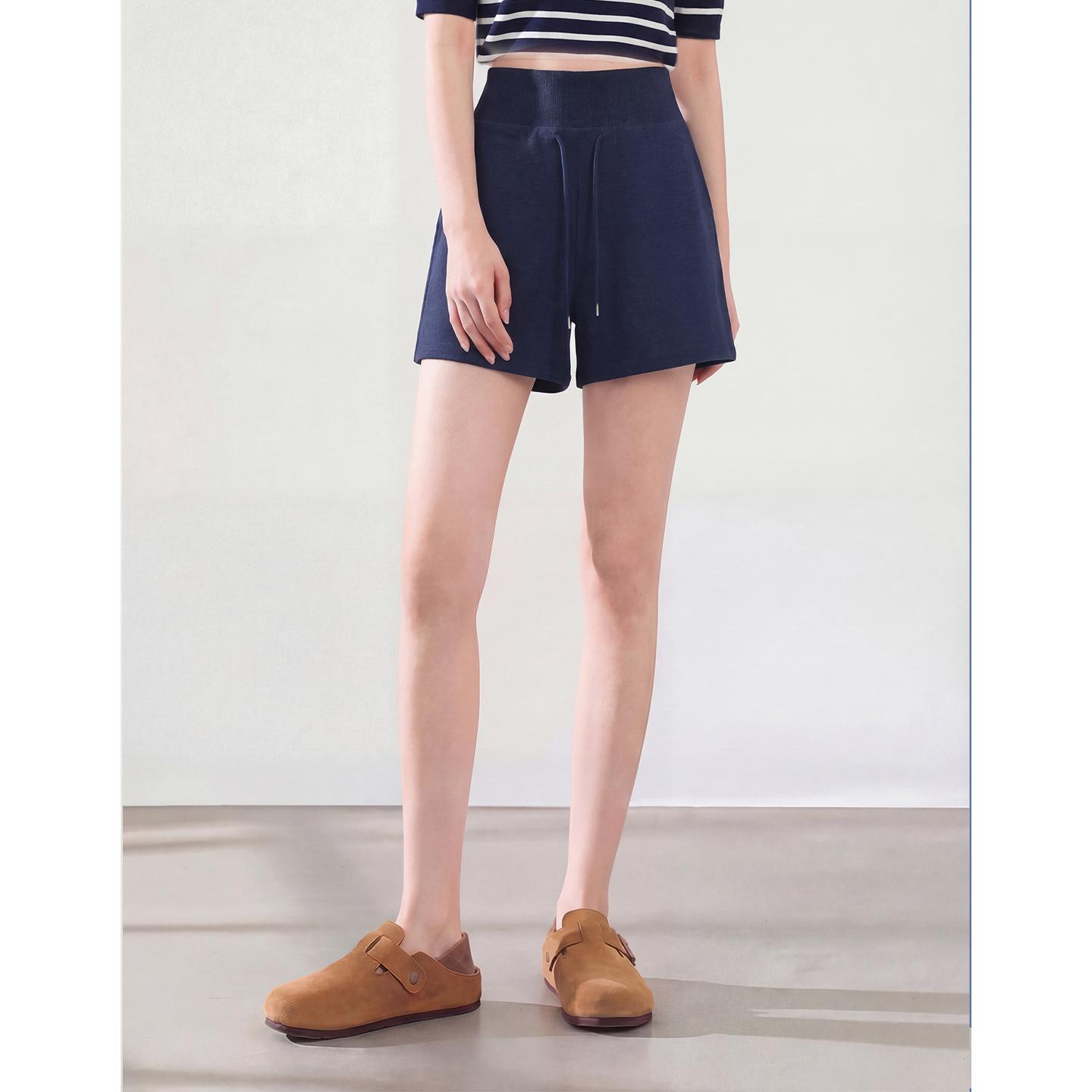 Summer Maternity Slim-Fit Leggings: Versatile, Breathable, Sporty Style with Drawstring Shorts for Petite Women. L (110-125 lbs) Темно-синій
Summer Maternity Slim-Fit Leggings: Versatile, Breathable, Sporty Style with Drawstring Shorts for Petite Women. L (110-125 lbs) Темно-синій