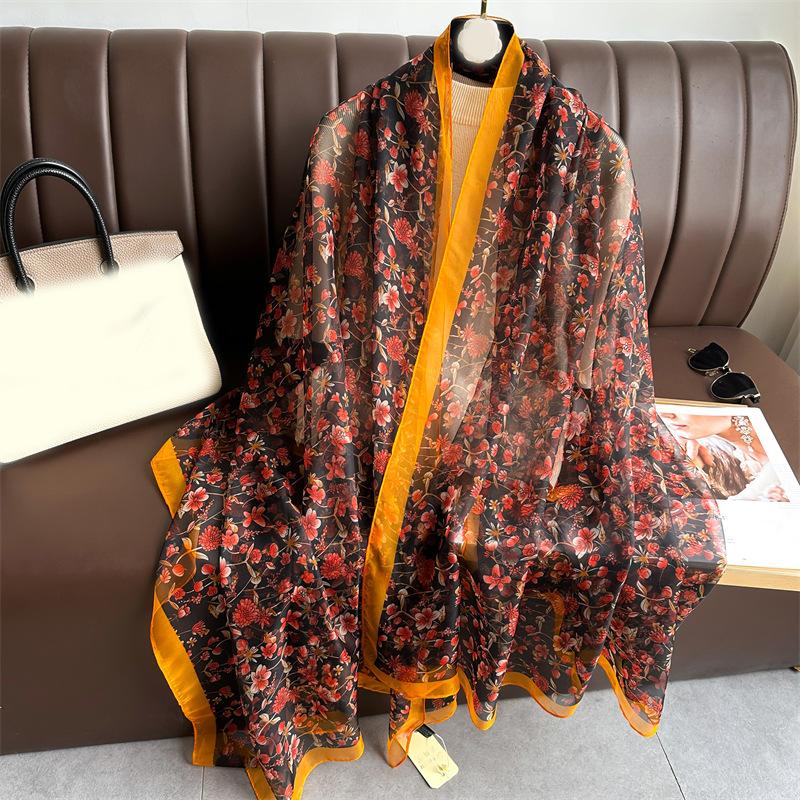 Elegant flower simulation silk scarf light luxury silk scarf commuter sun protection soft yarn large size fashion temperament shawl 190*130cm
Elegant flower simulation silk scarf light luxury silk scarf commuter sun protection soft yarn large size fashion temperament shawl 190*130cm