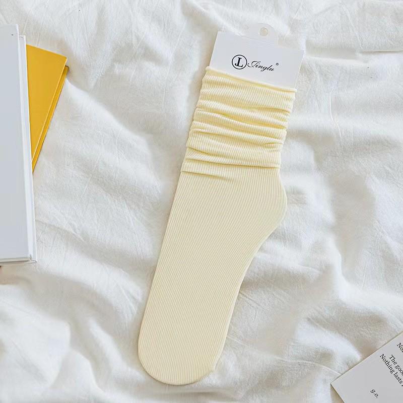 Ice Silk Summer Mid-Calf Socks - Black & White, Versatile for Women & Students One Size вершковий/білий
Ice Silk Summer Mid-Calf Socks - Black & White, Versatile for Women & Students One Size вершковий/білий