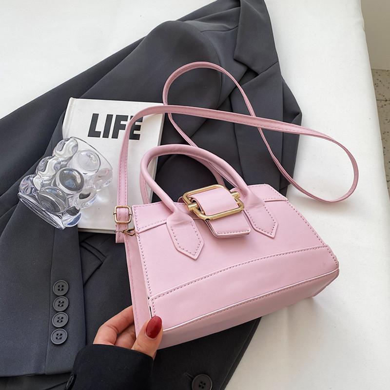 Stylish And Minimalist Small Square Bag For Autumn Chic With Magnetic Closure And Inner Pocket рожевий
Stylish And Minimalist Small Square Bag For Autumn Chic With Magnetic Closure And Inner Pocket рожевий