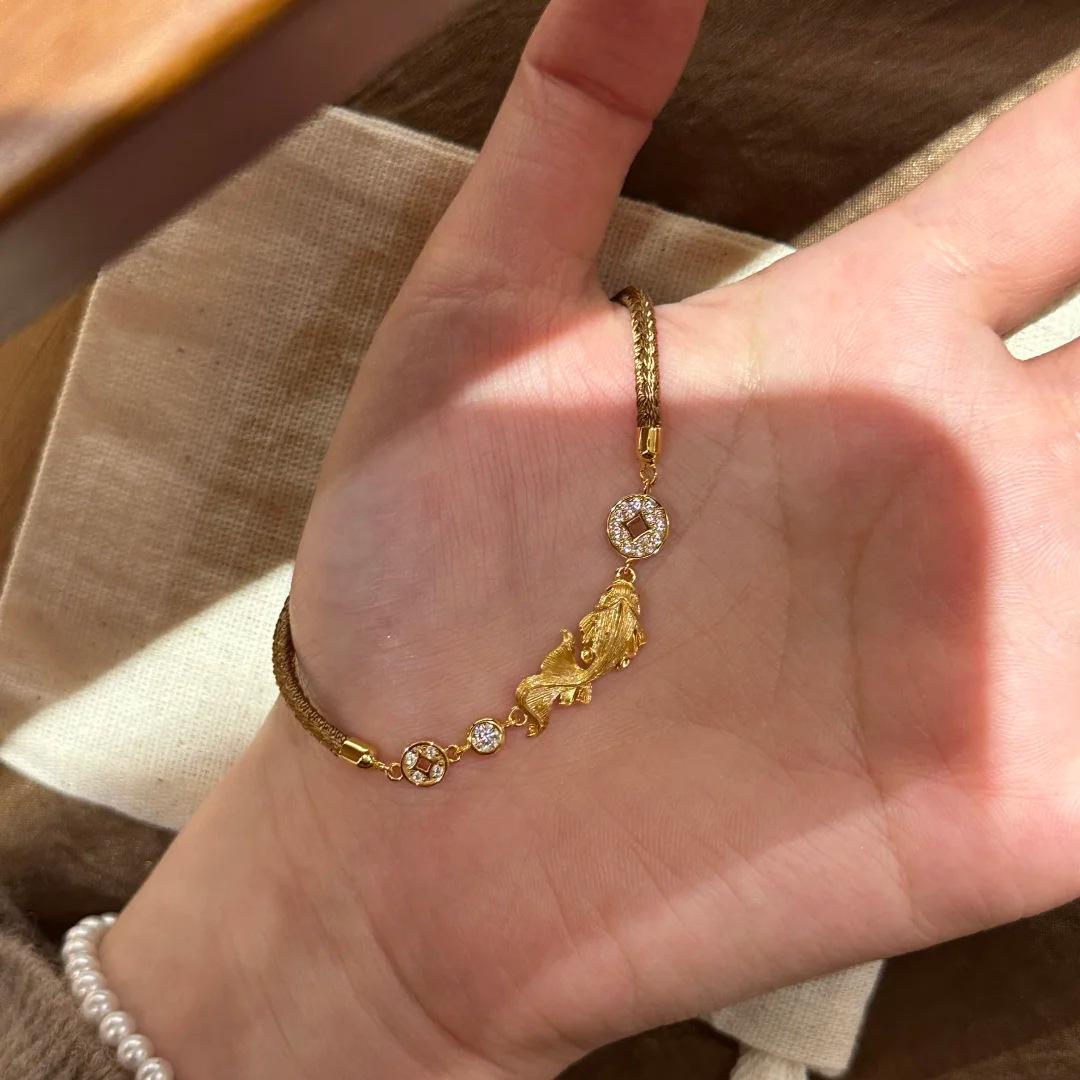 2026 New Chinese Retro Smart Brown Rope Brushed Koi Money Braided High-end Bracelet Diamond-encrusted Expensive Exquisite Jewelry
2026 New Chinese Retro Smart Brown Rope Brushed Koi Money Braided High-end Bracelet Diamond-encrusted Expensive Exquisite Jewelry