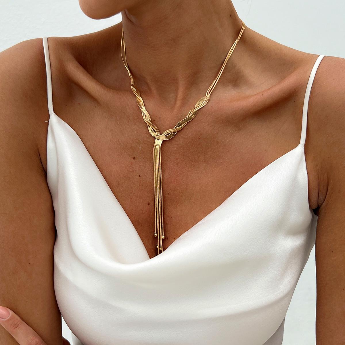 SHIXIN Long Flat Snake Chain Chest Necklace for Women Sexy Tassels Pendant Choker Sweater Chain Lady Trendy Jewelry on the Neck
SHIXIN Long Flat Snake Chain Chest Necklace for Women Sexy Tassels Pendant Choker Sweater Chain Lady Trendy Jewelry on the Neck