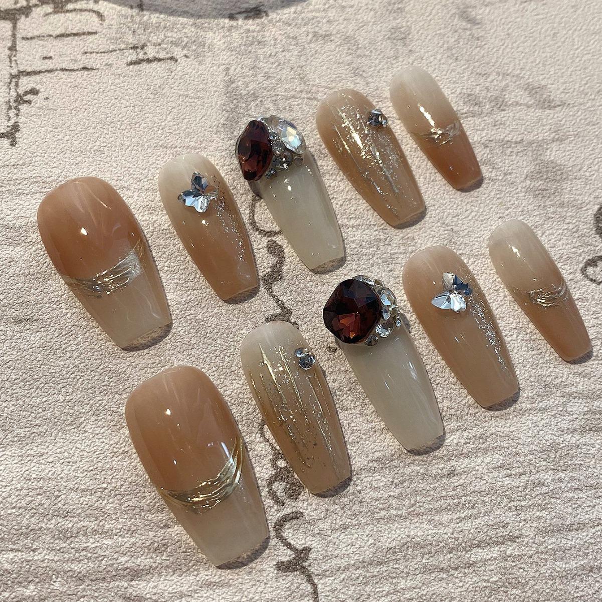 Handcrafted Merlot Caramel Ombre Gradient Gilded Press-On Nails - Autumn/Winter Style Autumn/Winter Merlot XS
Handcrafted Merlot Caramel Ombre Gradient Gilded Press-On Nails - Autumn/Winter Style Autumn/Winter Merlot XS