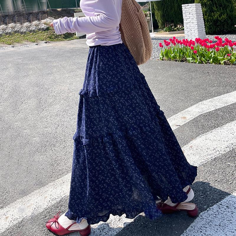 Юбка миди с цветочным принтом и высокой талией для женщин EEE: А-силуэт, Приталенный, Весенне-летний стиль Small
Юбка миди с цветочным принтом и высокой талией для женщин EEE: А-силуэт, Приталенный, Весенне-летний стиль Small