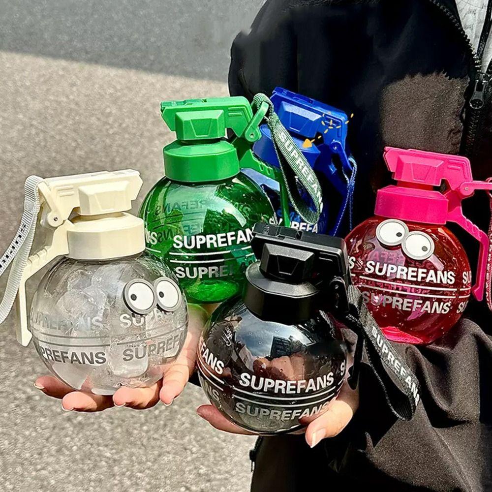 Креативная круглая кружка для воды, спортивный чайник, спортивная бутылка для воды, походный питьевой инструмент
Креативная круглая кружка для воды, спортивный чайник, спортивная бутылка для воды, походный питьевой инструмент