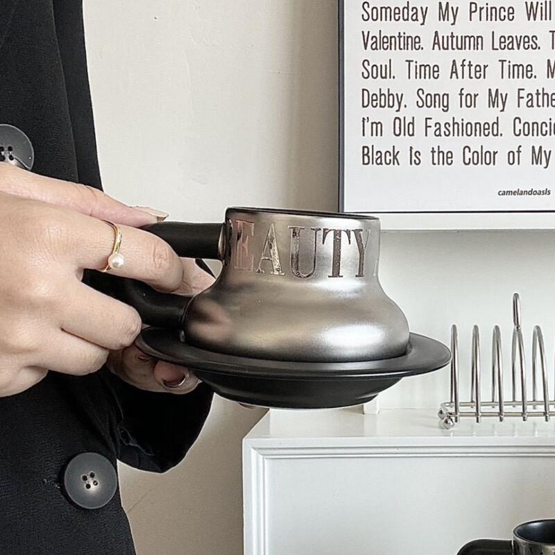 Wutuo Jessica Ceramic Coffee Cup and Saucer Set
Wutuo Jessica Ceramic Coffee Cup and Saucer Set