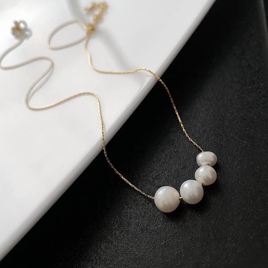 2022 Women s Light Luxury Natural Pearl Titanium Steel Necklace - High-End Non-Fading Clavicle Chain, Small Minority Design
2022 Women s Light Luxury Natural Pearl Titanium Steel Necklace - High-End Non-Fading Clavicle Chain, Small Minority Design
