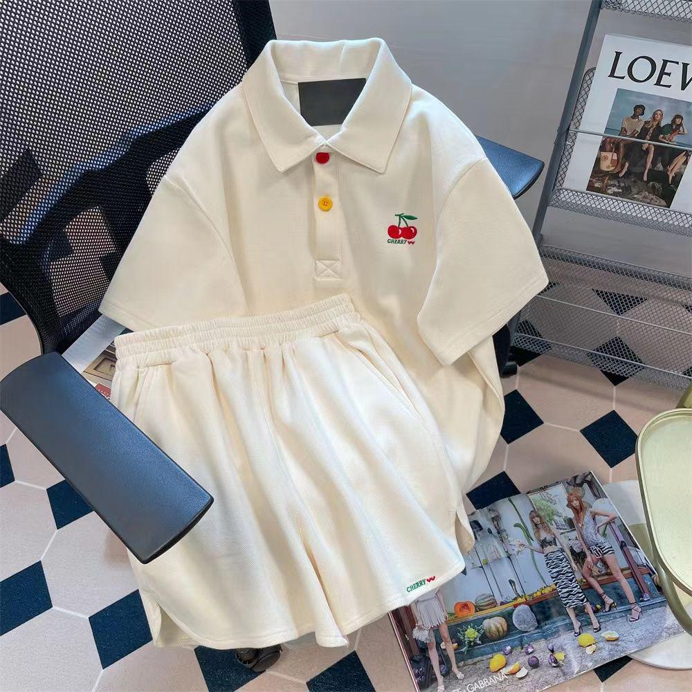 Women s College Style Polo Shirt & Shorts Two-Piece Set - Casual Summer Sportswear XX-Large
Women s College Style Polo Shirt & Shorts Two-Piece Set - Casual Summer Sportswear XX-Large