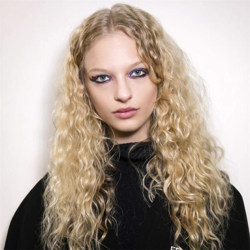 Synthetic Hair Wave Wigs for Women Natural Fluffy Curly Wave Wig Cosplay Halloween Party Heat Resistant 28inches
Synthetic Hair Wave Wigs for Women Natural Fluffy Curly Wave Wig Cosplay Halloween Party Heat Resistant 28inches