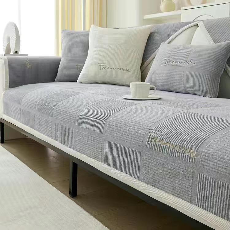Plush Winter Sofa Cushion Universal In All Seasons Nordic New Backrest Towel Non-Slip Cover Cloth Seat Cushion Sofa Cover 70*70cm
Plush Winter Sofa Cushion Universal In All Seasons Nordic New Backrest Towel Non-Slip Cover Cloth Seat Cushion Sofa Cover 70*70cm