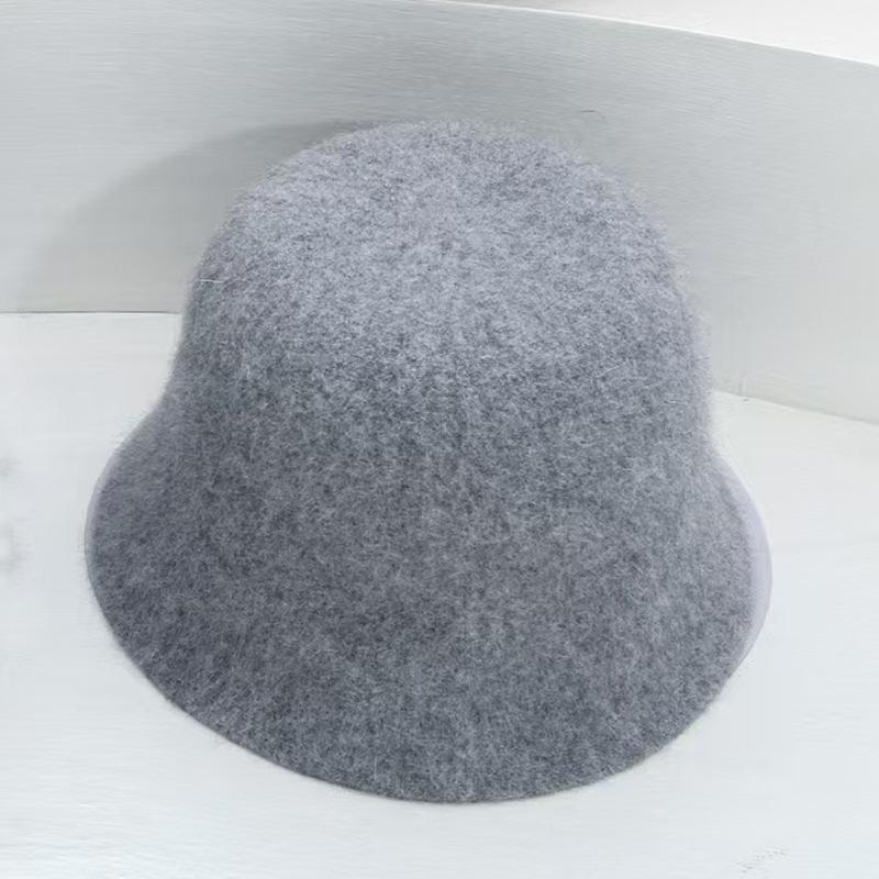 Double-sided can wear wool angora rabbit hair bucket hat soft waxy warm Japanese bucket hat сірий колір
Double-sided can wear wool angora rabbit hair bucket hat soft waxy warm Japanese bucket hat сірий колір