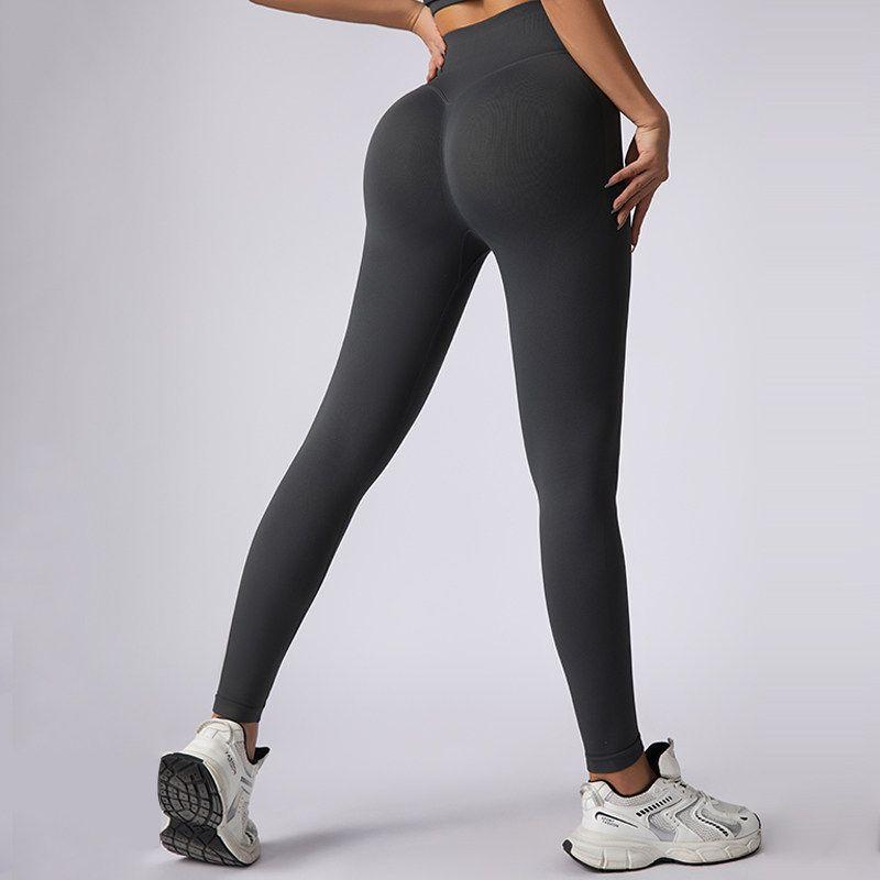 Three-Section High-Waisted Yoga Pants Seamless Tight-Fitting Butt-Lifting Fitness Pants for Women, Suitable for Outdoor Sports Graphite Gray M(50-57.5kg)
Three-Section High-Waisted Yoga Pants Seamless Tight-Fitting Butt-Lifting Fitness Pants for Women, Suitable for Outdoor Sports Graphite Gray M(50-57.5kg)