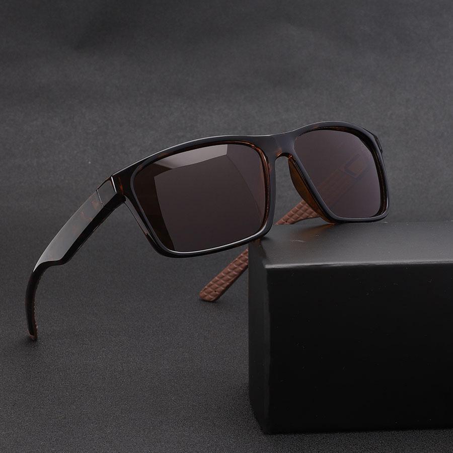 Classic Men Square Fishing Sunglasses Outdoor Driving Cycling Running Goggles Vintage Large Frame Anti- slip Design UV400 коричневый
Classic Men Square Fishing Sunglasses Outdoor Driving Cycling Running Goggles Vintage Large Frame Anti- slip Design UV400 коричневый