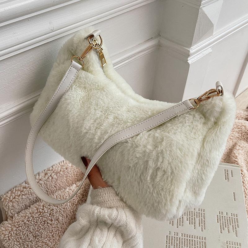 Fashionable Bags for Women In Autumn and Winter New Crossbody Bags for Women Ins Daily Commuting High-end Fashion Style One-shoulder Fur Bag
Fashionable Bags for Women In Autumn and Winter New Crossbody Bags for Women Ins Daily Commuting High-end Fashion Style One-shoulder Fur Bag