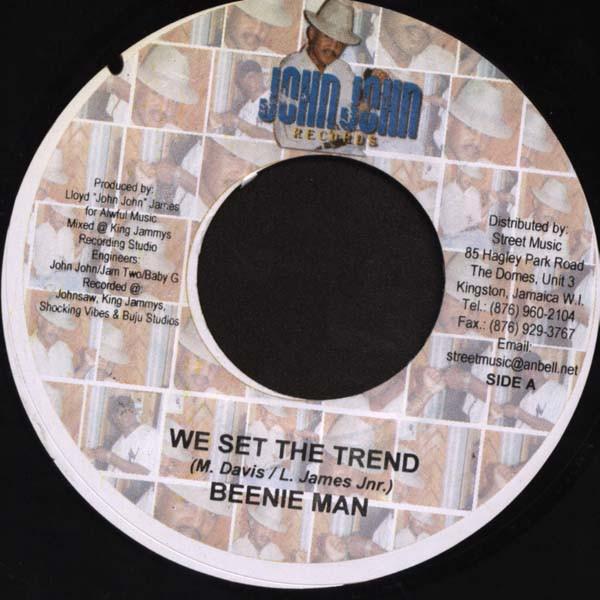 7inch Record BEENIE MAN - We Set The Trend NONE John John Recor 2006 Jamaica Reggae, Ska & Dub Used
7inch Record BEENIE MAN - We Set The Trend NONE John John Recor 2006 Jamaica Reggae, Ska & Dub Used