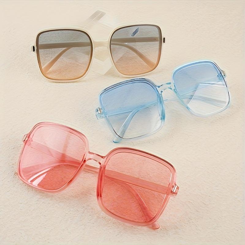 3 шт. Мужские и женские современные очки-боксеры, модные, легкие линзы из ПК, модные повседневные очки, аксессуары, прочные очки
3 шт. Мужские и женские современные очки-боксеры, модные, легкие линзы из ПК, модные повседневные очки, аксессуары, прочные очки