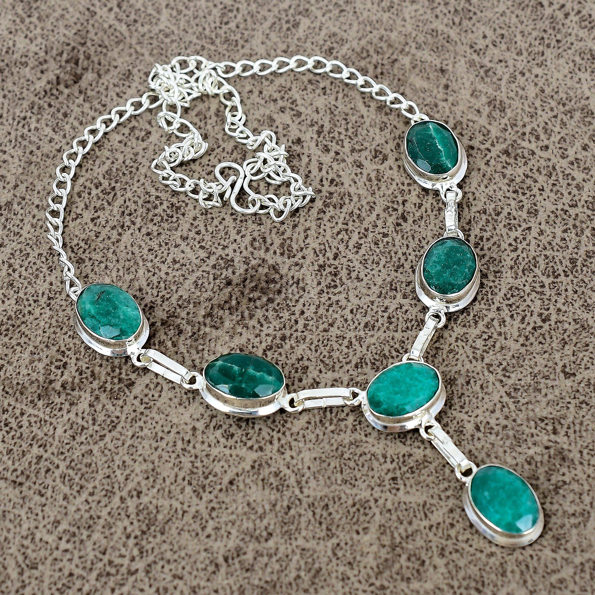 Green Jade Gemstone Handmade 925 Sterling Silver Jewelry Necklace 18 KKG-404
Green Jade Gemstone Handmade 925 Sterling Silver Jewelry Necklace 18 KKG-404
