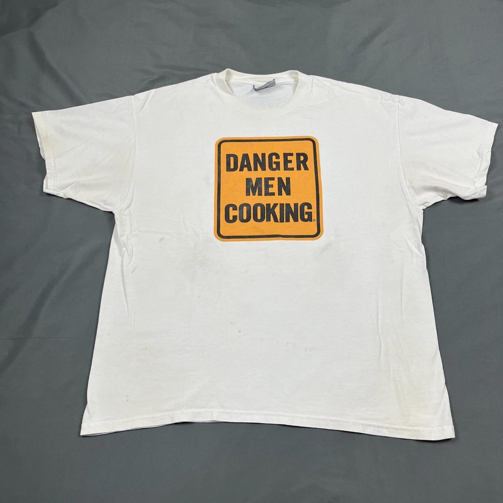 Винтажная футболка 90-х Ande Rooney Danger Men с графическим принтом XL Белая Унисекс Поношенная 2XL
Винтажная футболка 90-х Ande Rooney Danger Men с графическим принтом XL Белая Унисекс Поношенная 2XL