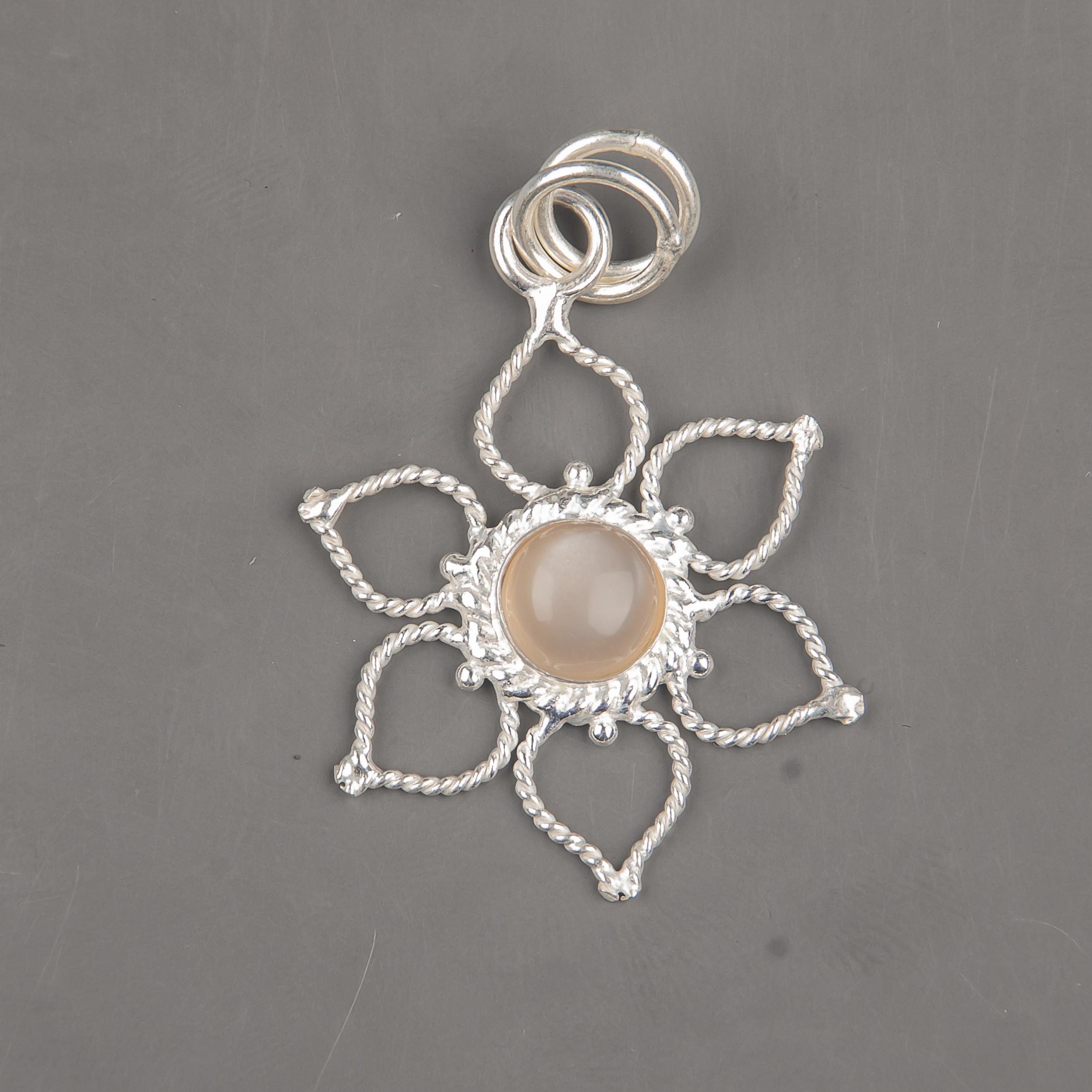 Peach Moonstone Gemstone Jewelry, 925 Solid Sterling Silver Pendant, Handmade Meditation Pendant For Wedding Gift 1.44 Inches персиковий
Peach Moonstone Gemstone Jewelry, 925 Solid Sterling Silver Pendant, Handmade Meditation Pendant For Wedding Gift 1.44 Inches персиковий