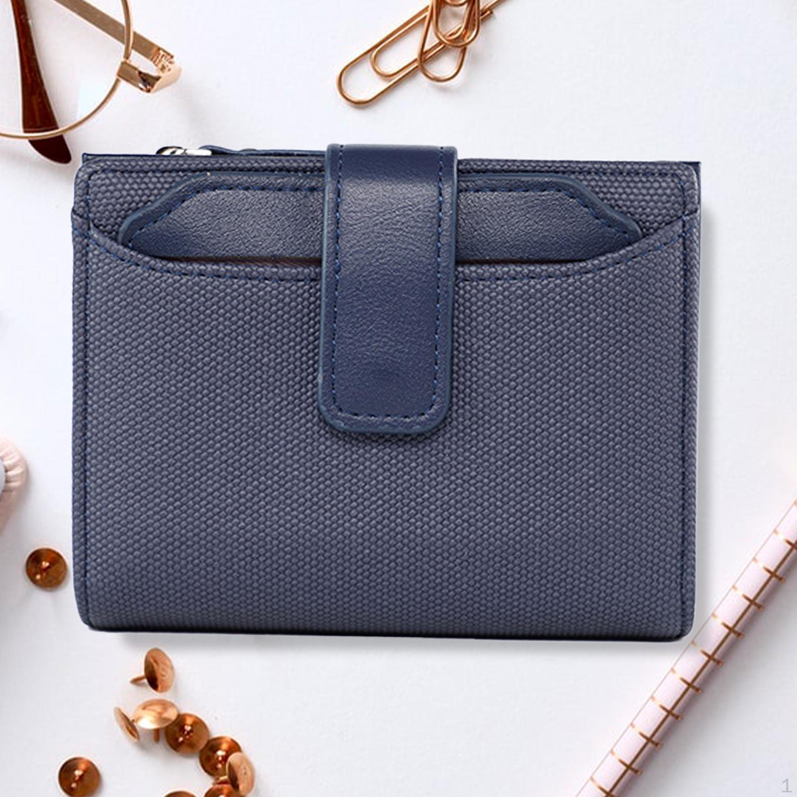 Маленький жіночий гаманець із шкіряною карткою для відрядження темно-синього кольору
Маленький жіночий гаманець із шкіряною карткою для відрядження темно-синього кольору