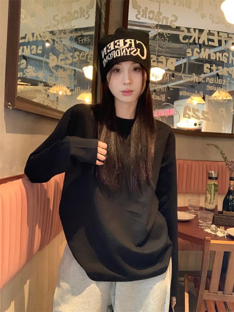 Simple and versatile white pullover with long-sleeved T-shirt inside women s autumn casual loose slim-fitting and thin bottoming shirt top XXL
Simple and versatile white pullover with long-sleeved T-shirt inside women s autumn casual loose slim-fitting and thin bottoming shirt top XXL