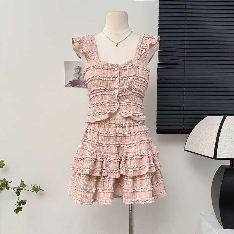 Sweet Style Women s Summer Vest & Ruffled Pleated Skirt Set Large рожевий
Sweet Style Women s Summer Vest & Ruffled Pleated Skirt Set Large рожевий