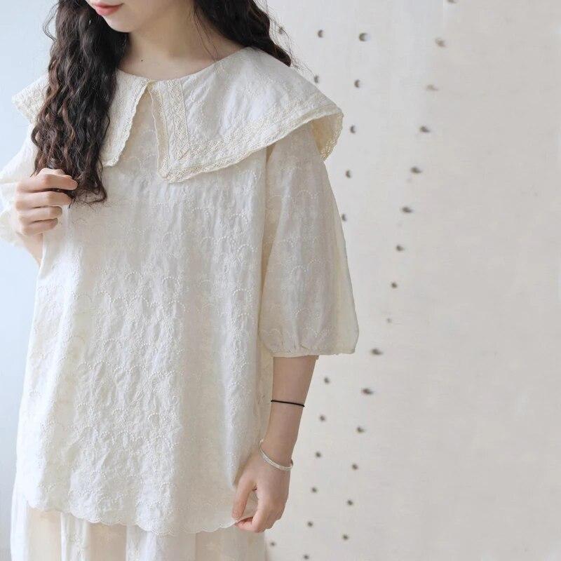 Johnature японские винтажные рубашки с вышивкой и большим отложным воротником, летние свободные винтажные кружевные женские блузки
Johnature японские винтажные рубашки с вышивкой и большим отложным воротником, летние свободные винтажные кружевные женские блузки