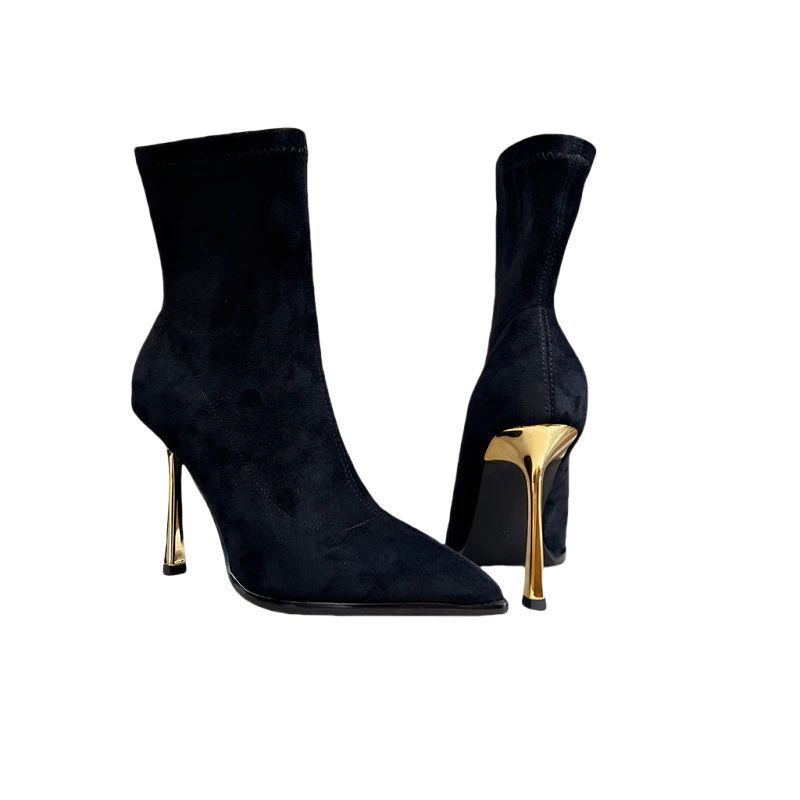 Pointed high-heeled short boots for women in the autumn and winter of 2025, new black sexy suede elastic boots, thin heel short thin boots 39
Pointed high-heeled short boots for women in the autumn and winter of 2025, new black sexy suede elastic boots, thin heel short thin boots 39