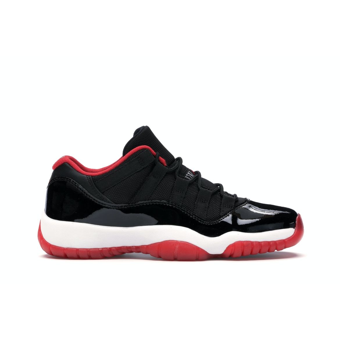 Кроссовки Air Jordan 11 Retro Low BG Bred 2015 Kids, черные, истинно-красные, белые 528896-012
Кроссовки Air Jordan 11 Retro Low BG Bred 2015 Kids, черные, истинно-красные, белые 528896-012