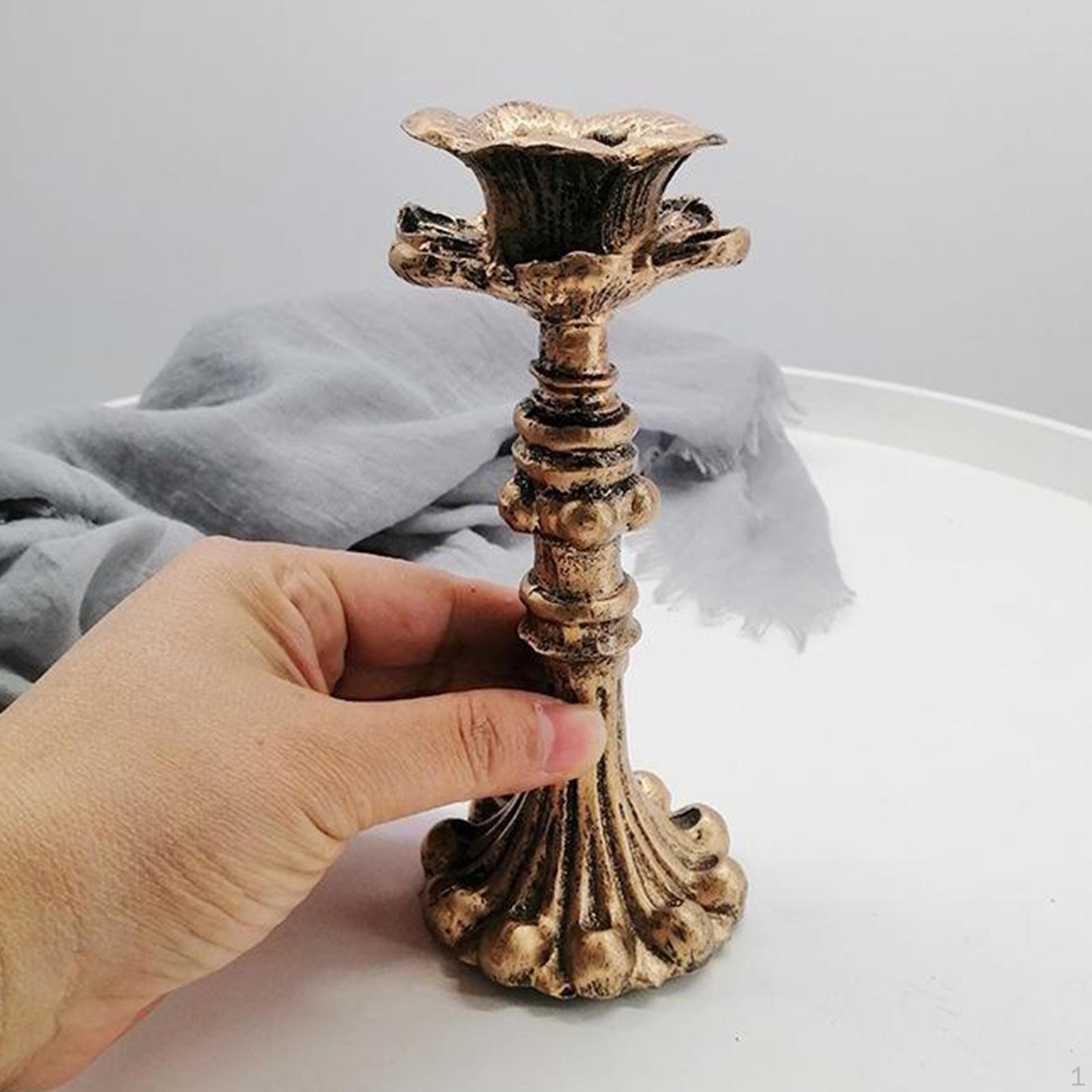 Elegant Resin Candle Holders Set for Home Decor 7x7x16cm_Bronze
Elegant Resin Candle Holders Set for Home Decor 7x7x16cm_Bronze