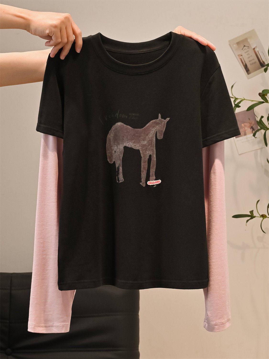 So Good It s Out of This World: Retro Horse Color-Block Long-Sleeve Designer Tee XXL
So Good It s Out of This World: Retro Horse Color-Block Long-Sleeve Designer Tee XXL